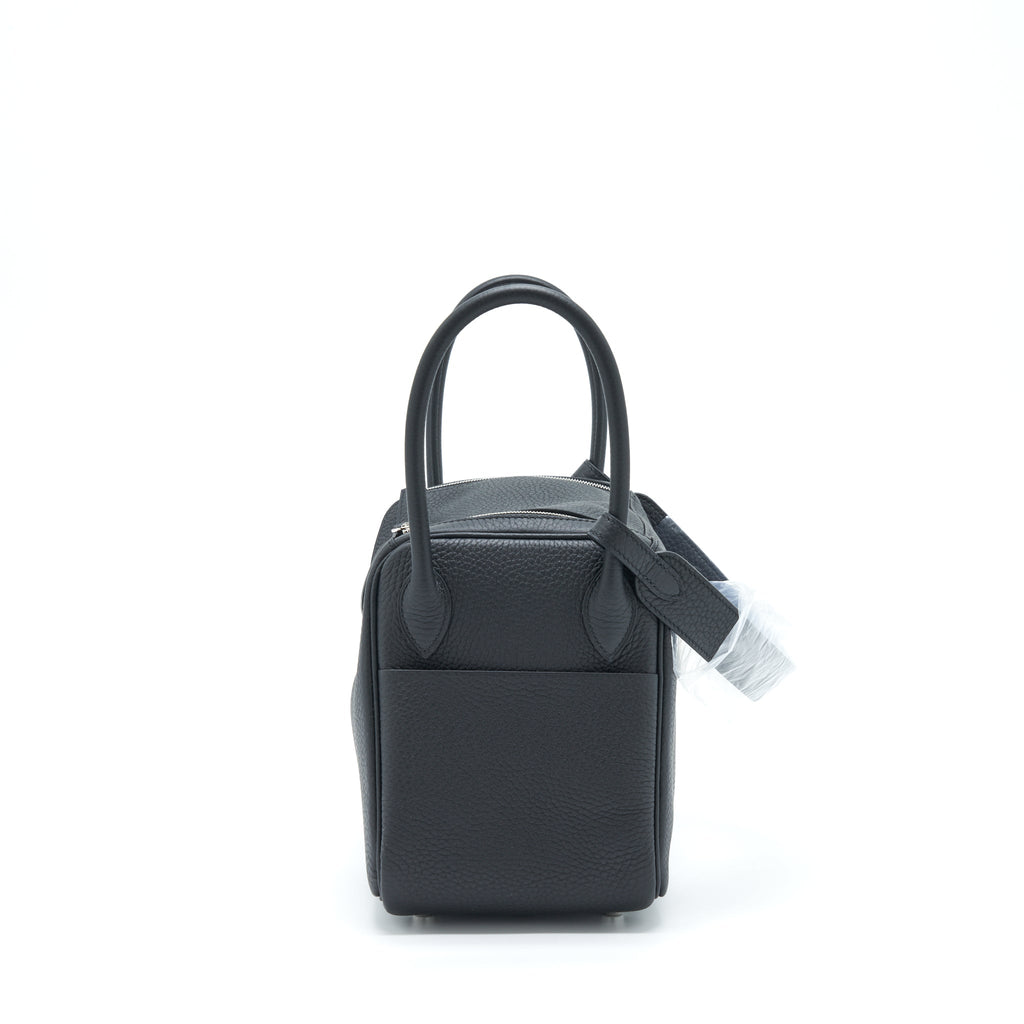 hermes-lindy-26-clemence-black-shw-stamp-z-2