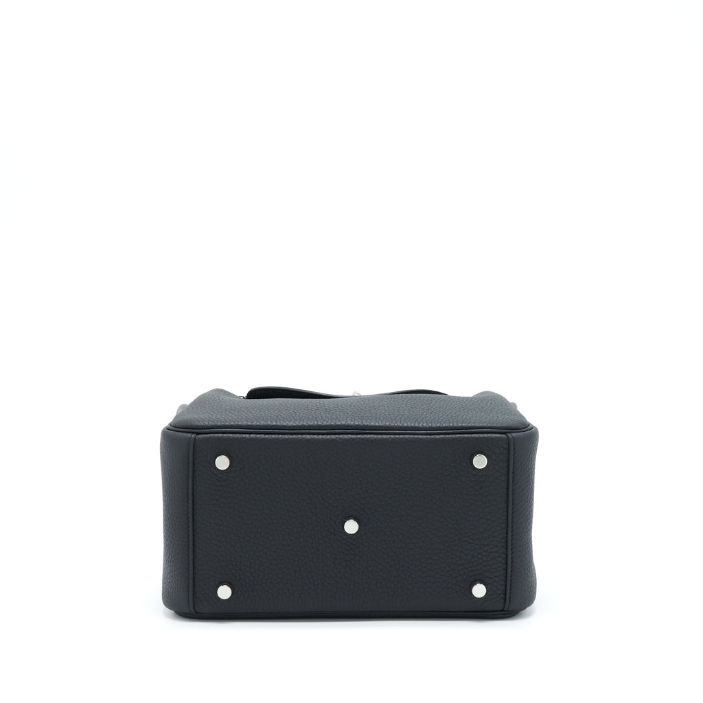 hermes-lindy-26-clemence-black-shw-stamp-z-2