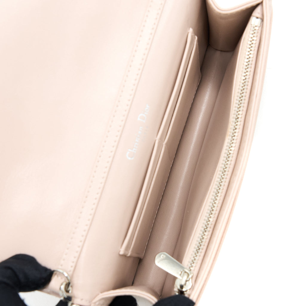 dior-diorama-wallet-on-chain-calfskin-light-pink-shw