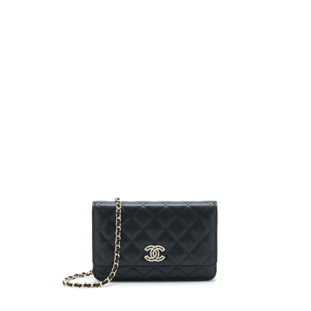 chanel-22s-detailed-cc-logo-wallet-on-chain-caviar-black-lghw-microchip