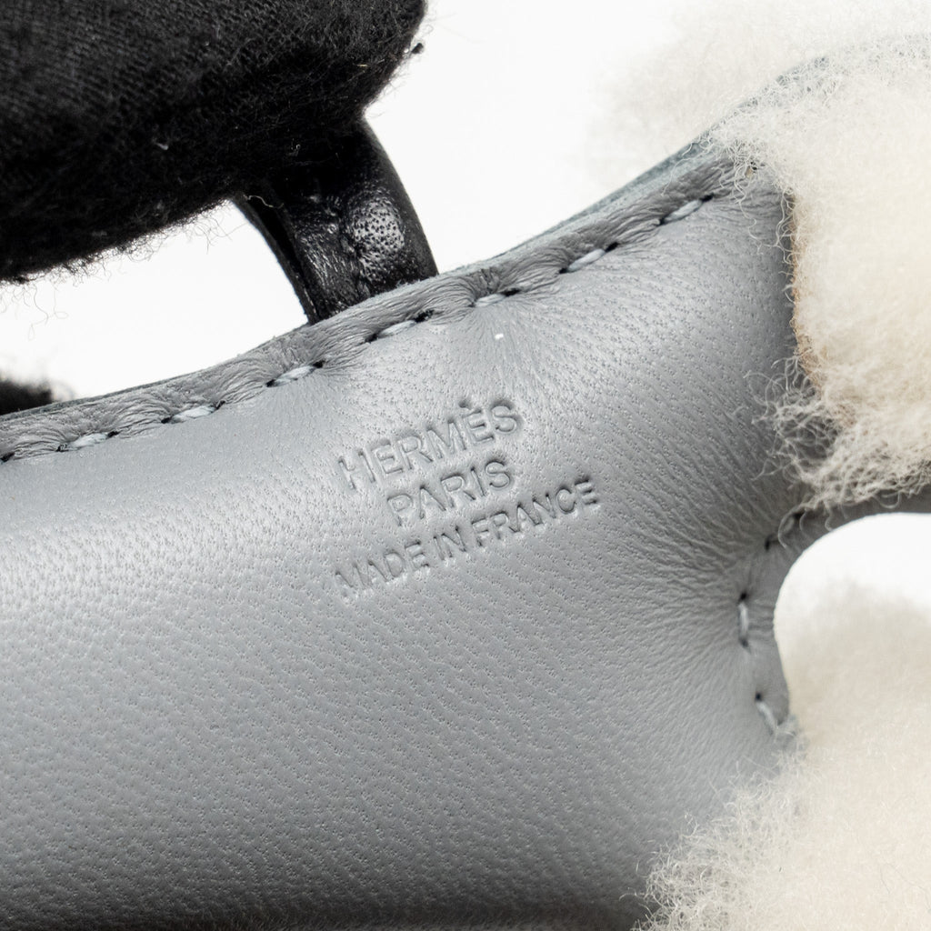 hermes-budy-shearing-bag-charm-wool-lambskin-ecru-panti-black-stamp-k-copy