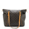 louis-vuitton-tote-bag-monogram-canvas-lghw