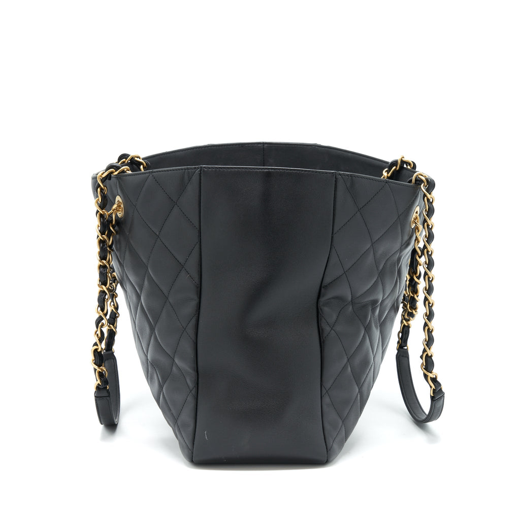 chanel-supple-tote-black-ghw-microchip