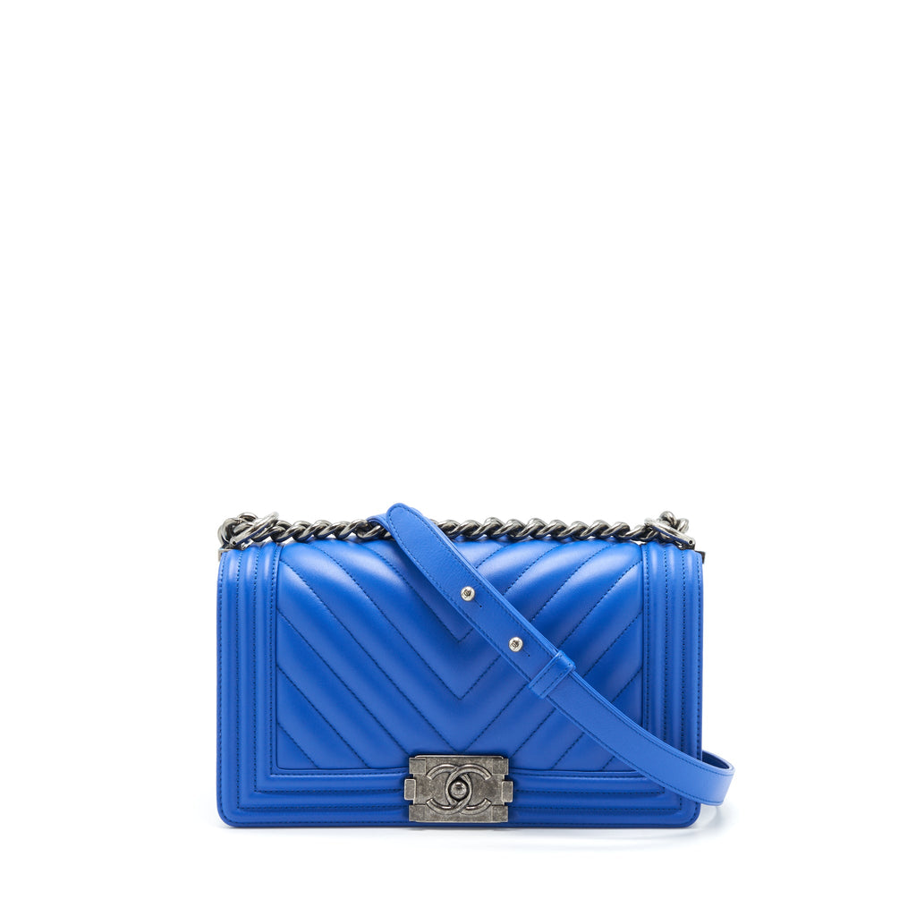 chanel-medium-chevron-boy-bag-lambskin-blue-ruthenium-hardware