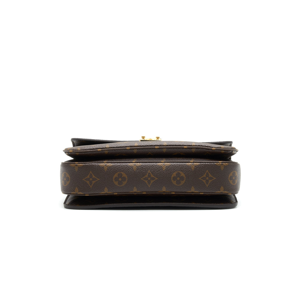 louis-vuitton-pochette-metis-monogram-1