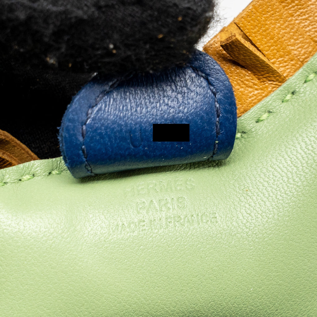 hermes-rodeo-pm-bag-charm-vert-criquet-sesame-bleu-malte-stamp-u