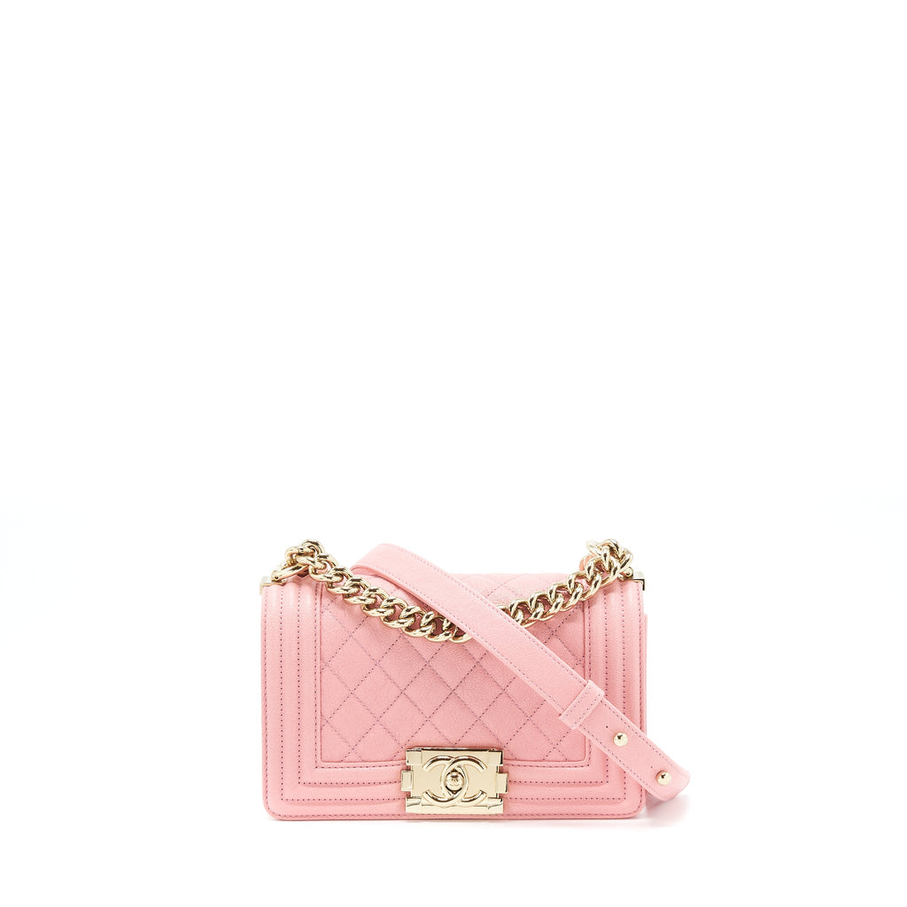 chanel-small-boy-caviar-light-pink-lghw