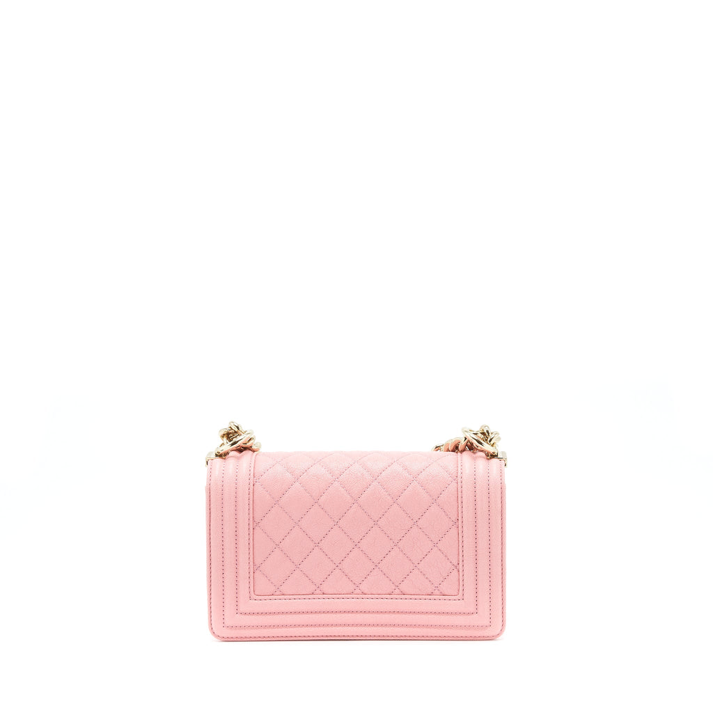 chanel-small-boy-caviar-light-pink-lghw