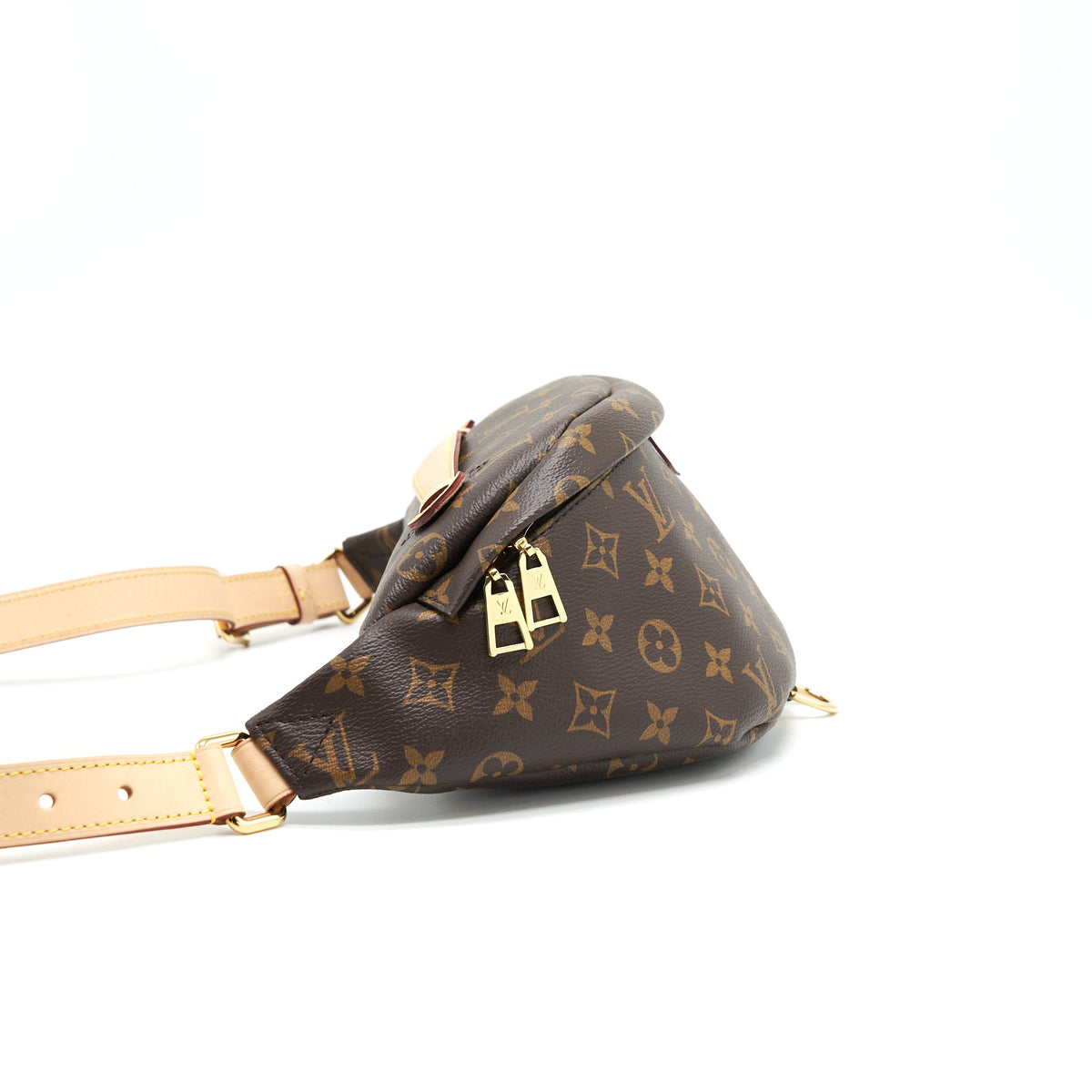 louis-vuitton-monogram-canvas-bumbag