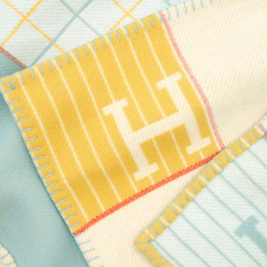 hermes-avalon-passe-passe-baby-blanket-miel