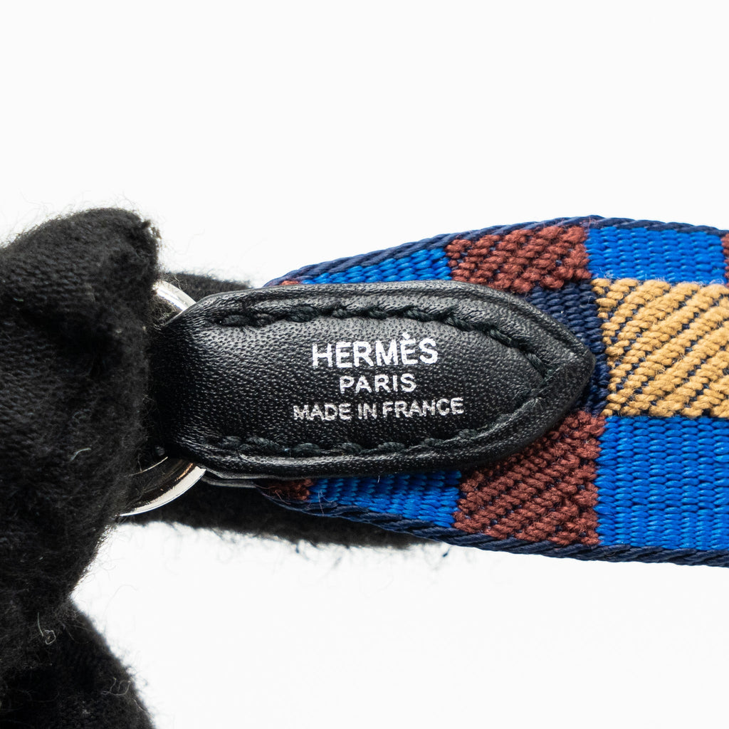 hermes-85cm-shoulder-strap-blue-multicolour-shw-stamp-z-copy