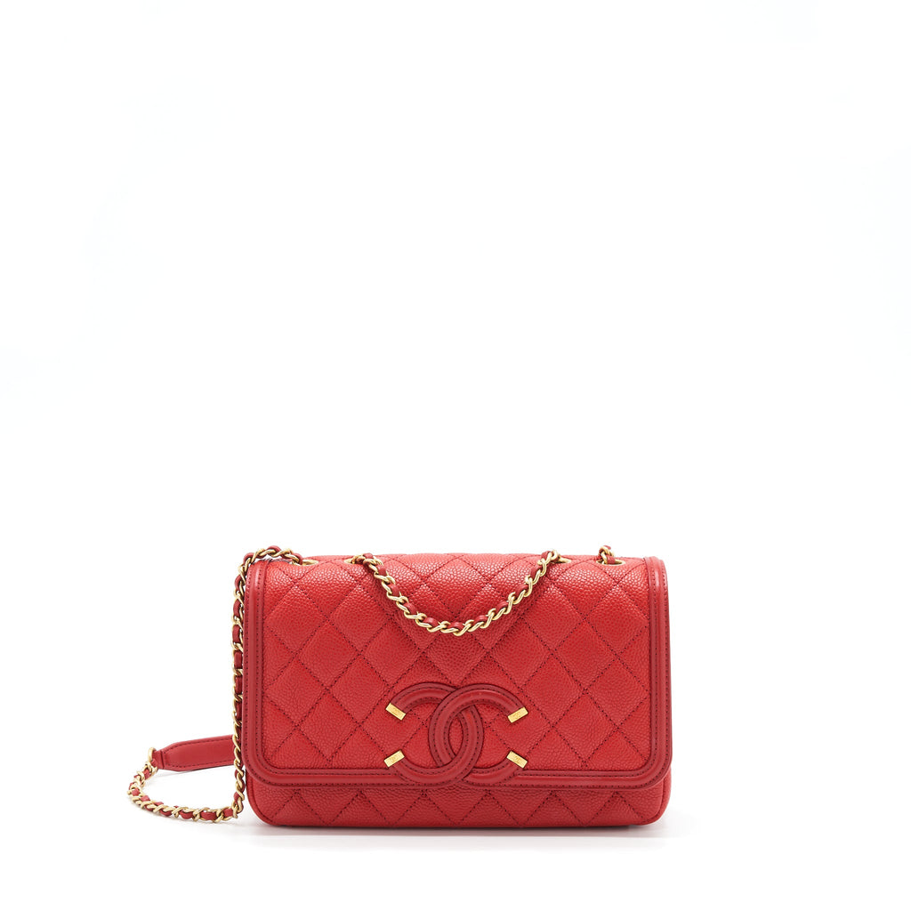 chanel-filigree-flap-bag-caviar-red-ghw