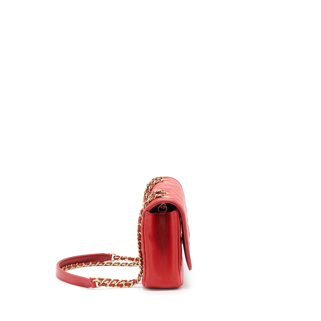 chanel-filigree-flap-bag-caviar-red-ghw