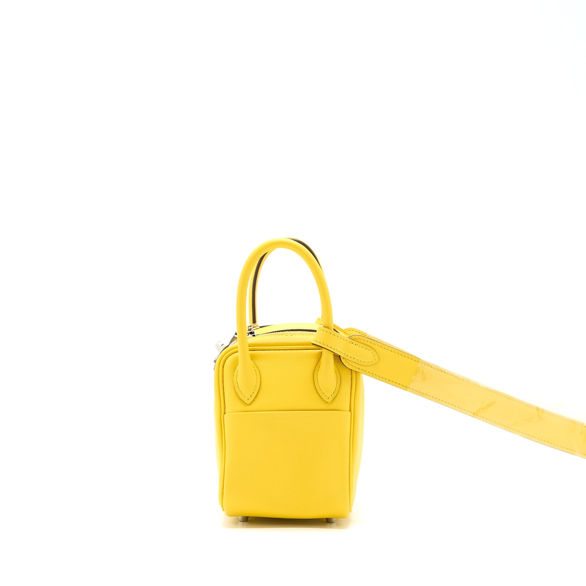 hermes-mini-lindy-swift-9o-jaune-de-naples-shw-stamp-u-copy-1