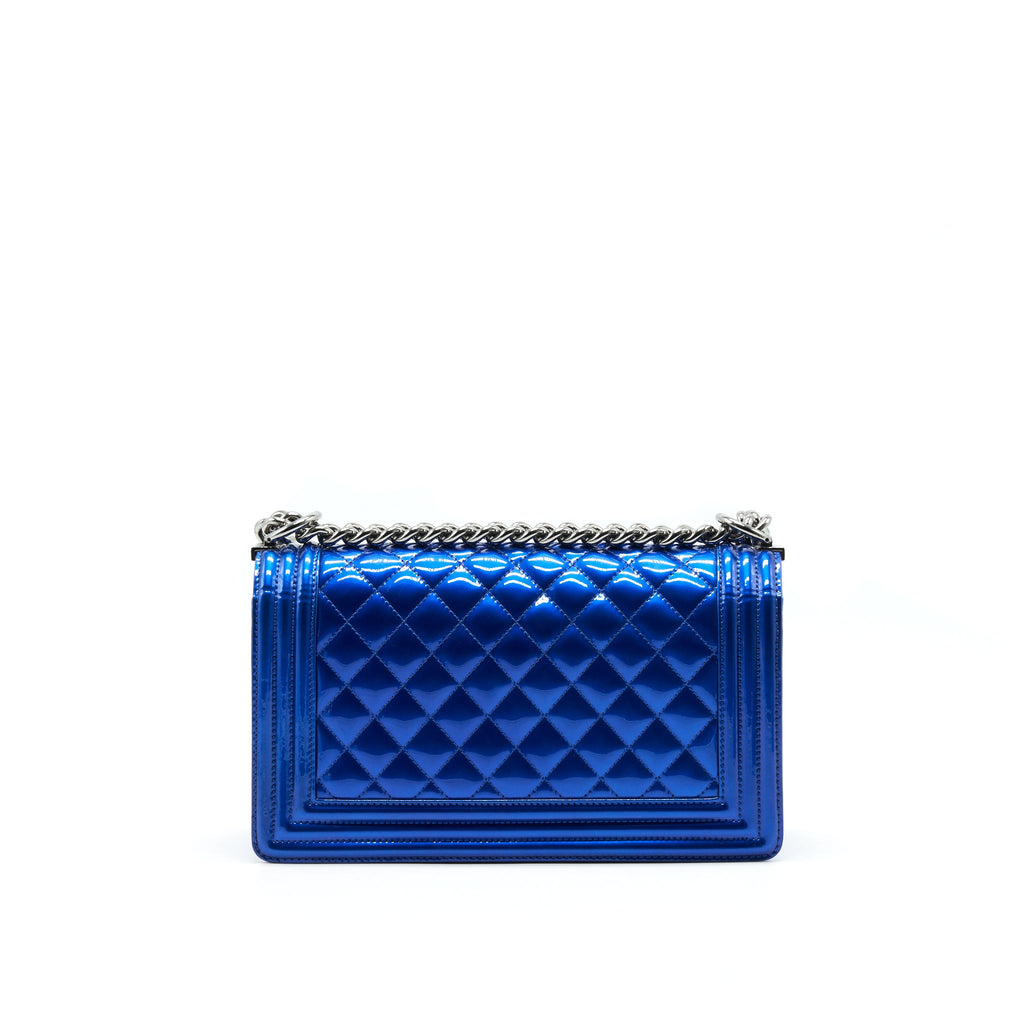 chanel-medium-le-boy-bag-metallic-blue-shw