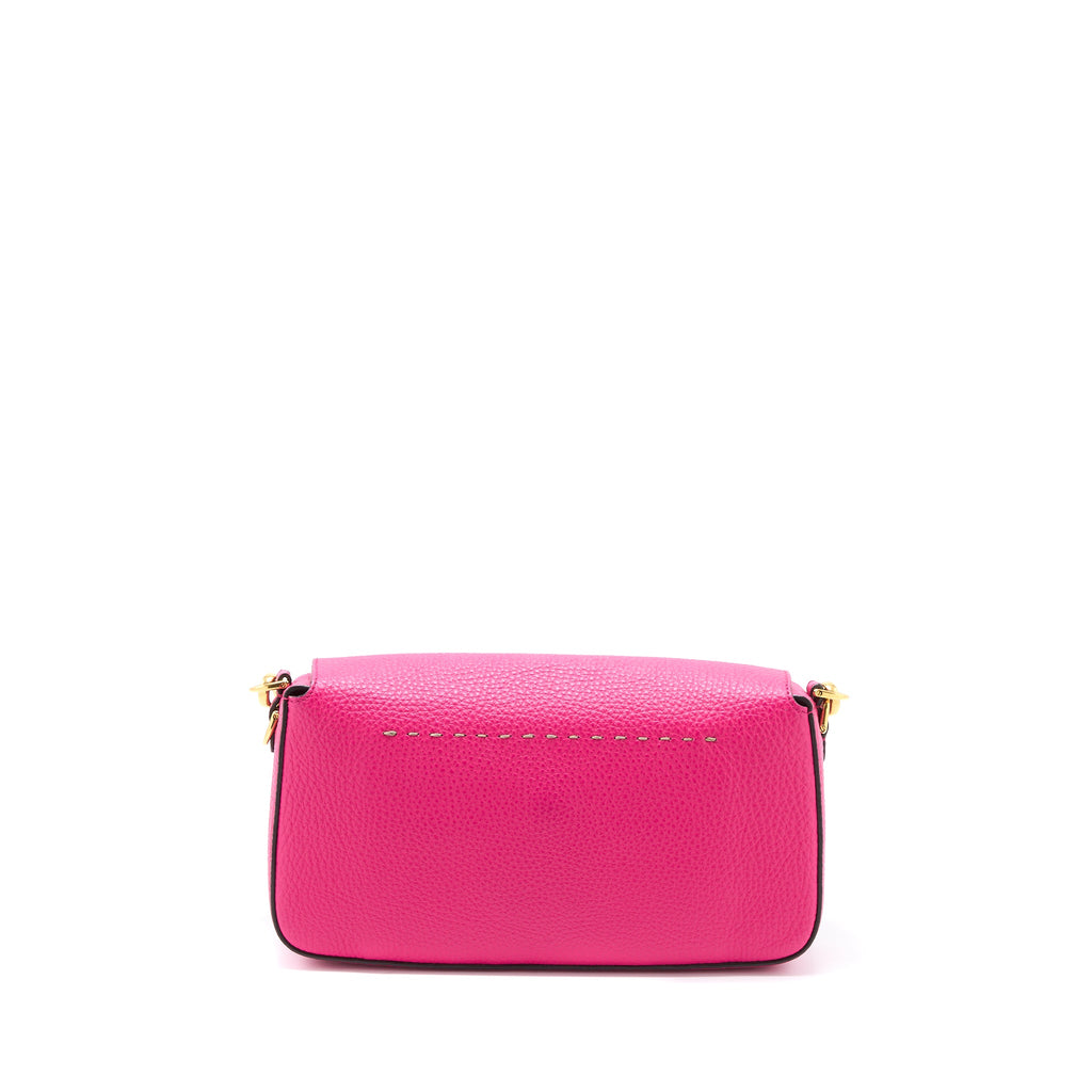 fendi-baguette-bag-calfskin-pink-ghw