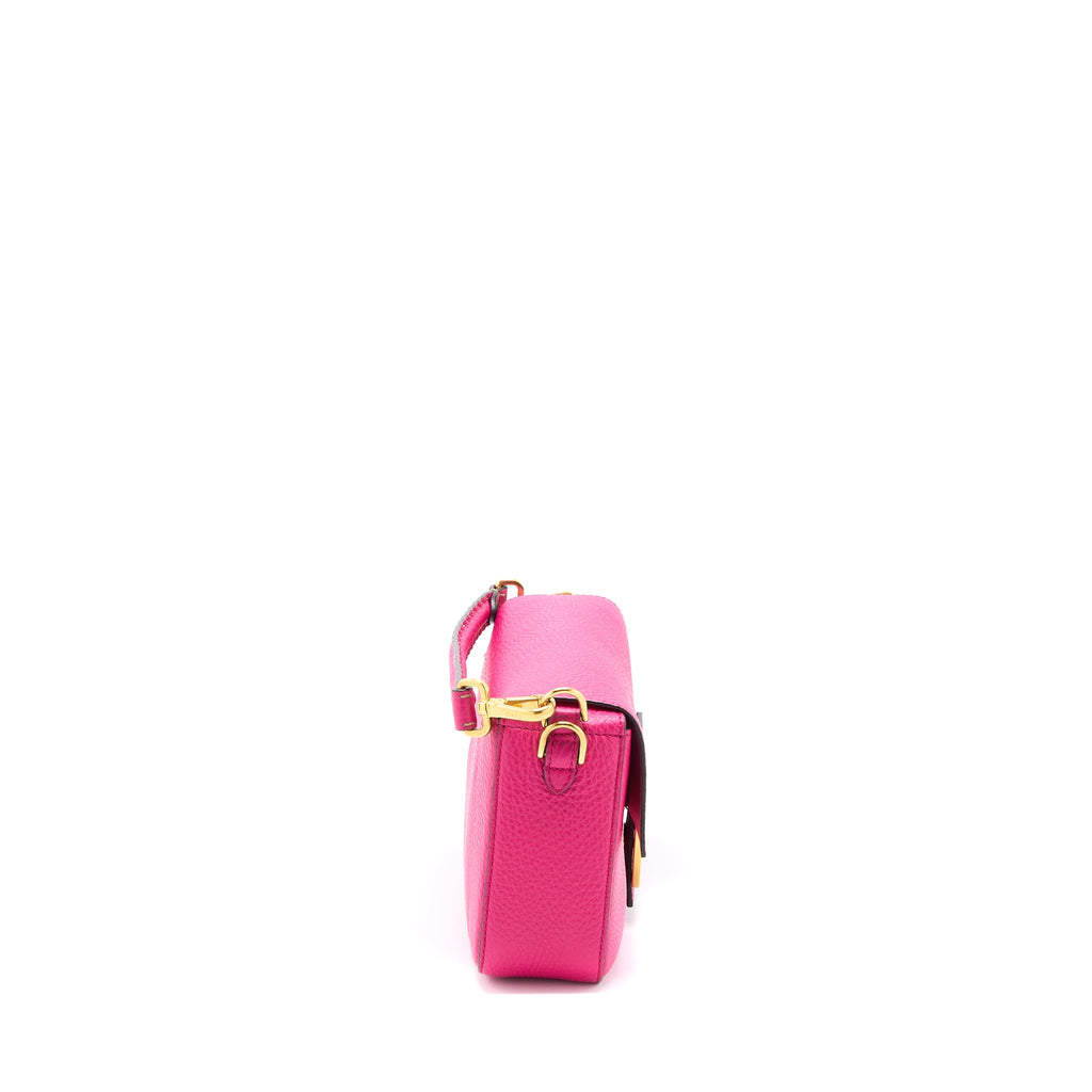 fendi-baguette-bag-calfskin-pink-ghw