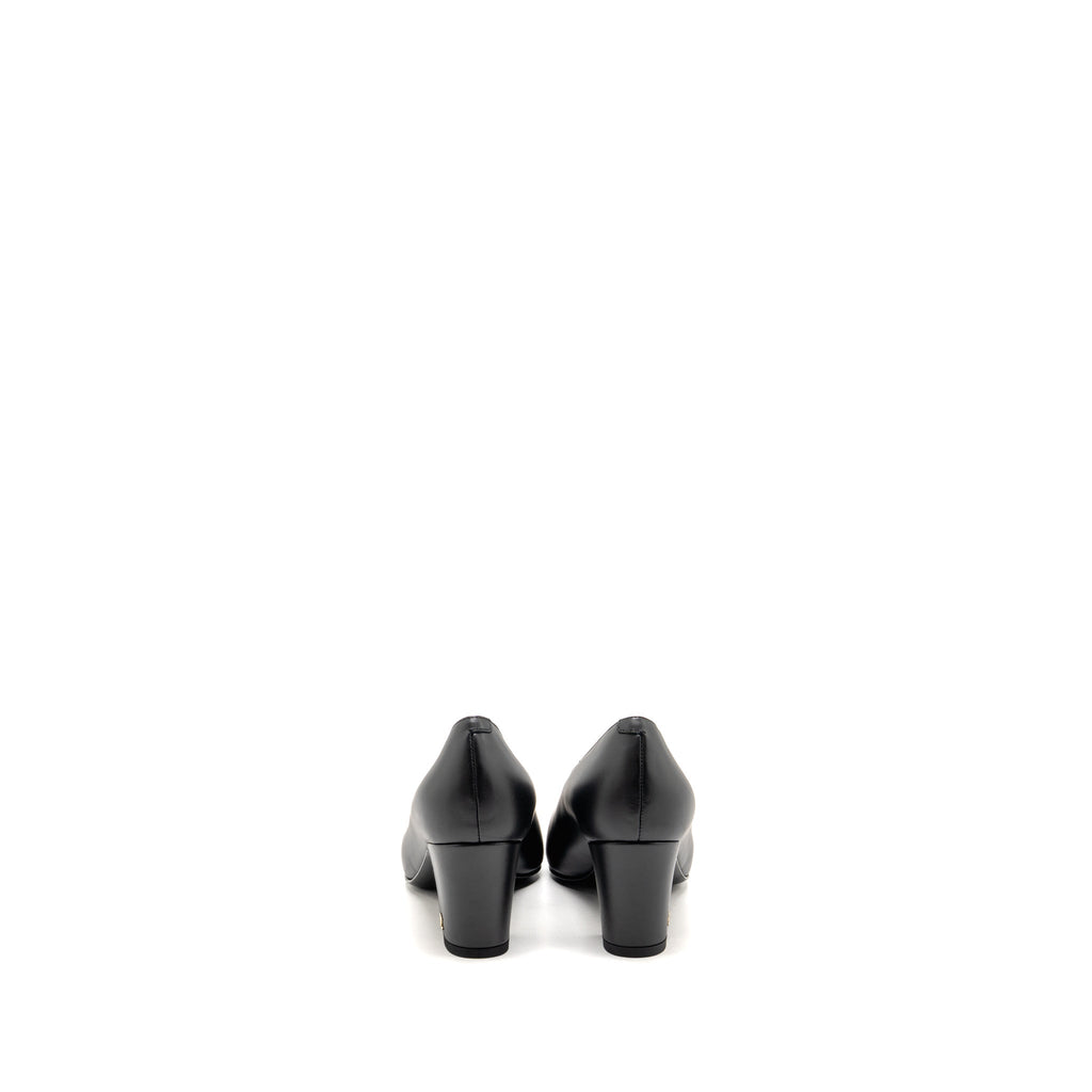 chanel-uniform-size-37-pumps-leather-black-ghw