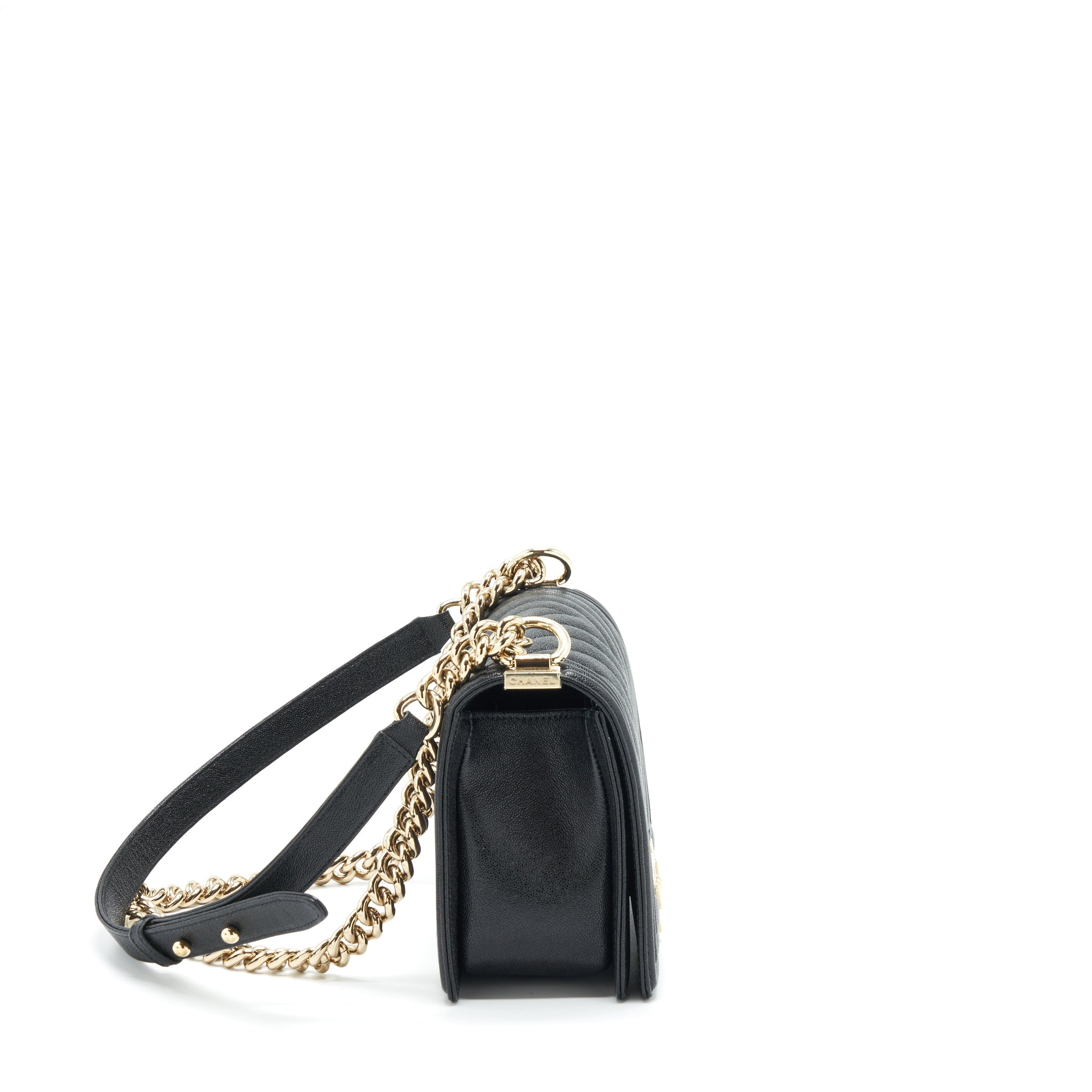 chanel-medium-boy-chevron-caviar-black-lghw