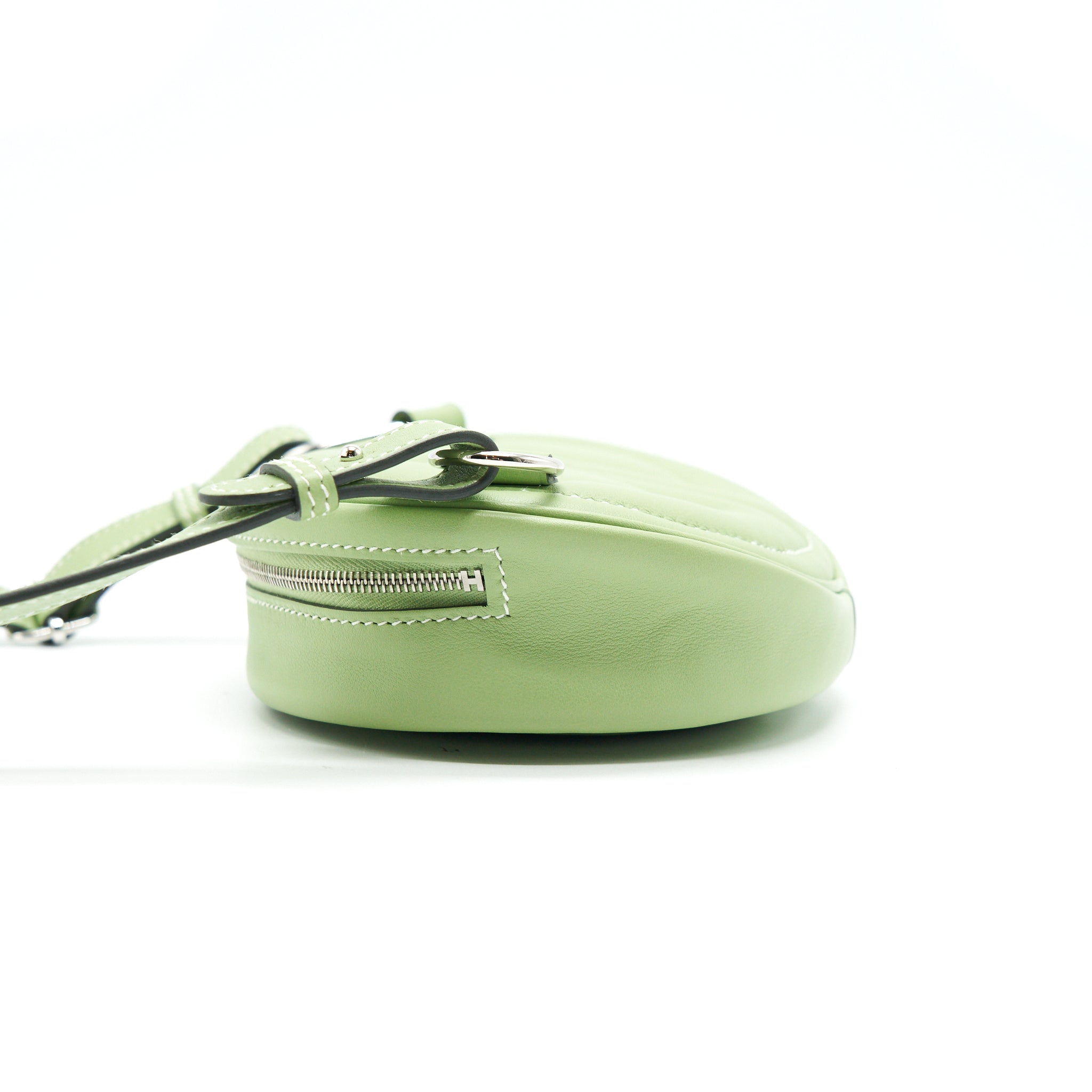 hermes-in-the-loop-belt-bag-vert-crique