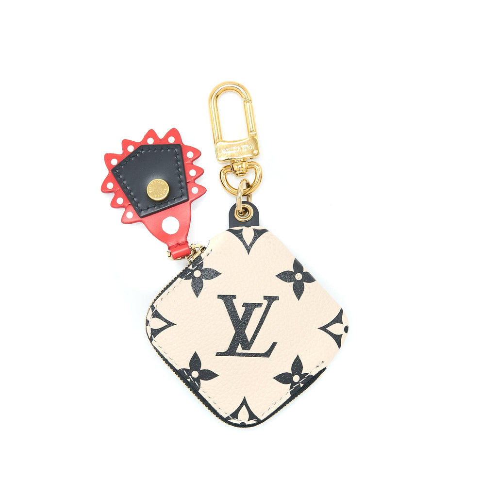 louis-vuitton-2020-crafty-square-coin-pouch-bag-charm-ghw