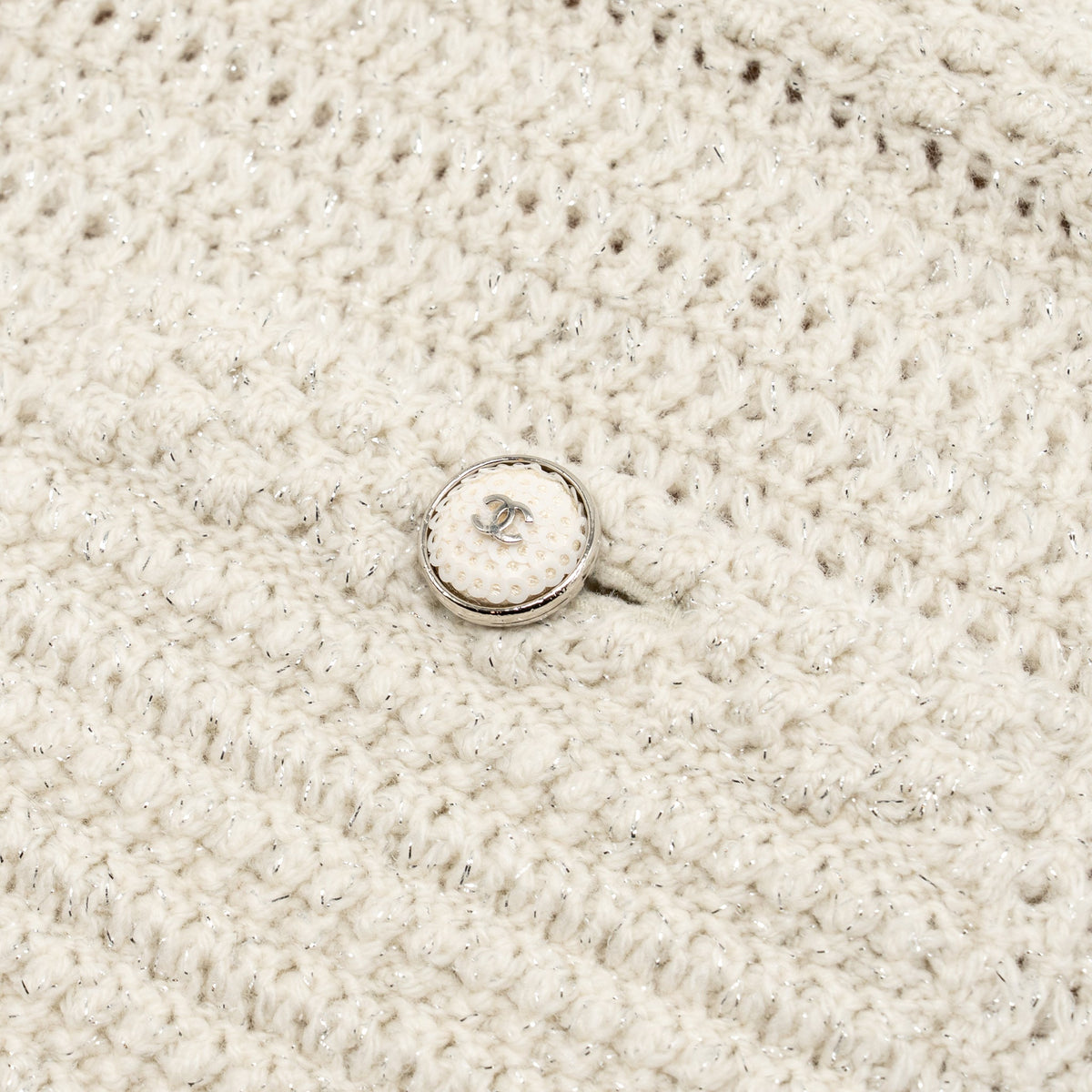 chanel-size-36-21b-knit-sleeveless-mini-dress-wool-ecru-silver