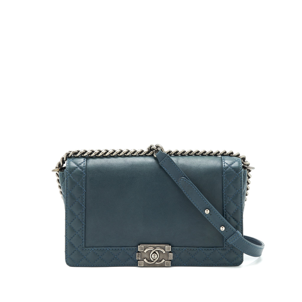 chanel-soft-calfskin-boy-bag-dark-blue-ruthenium-hardware