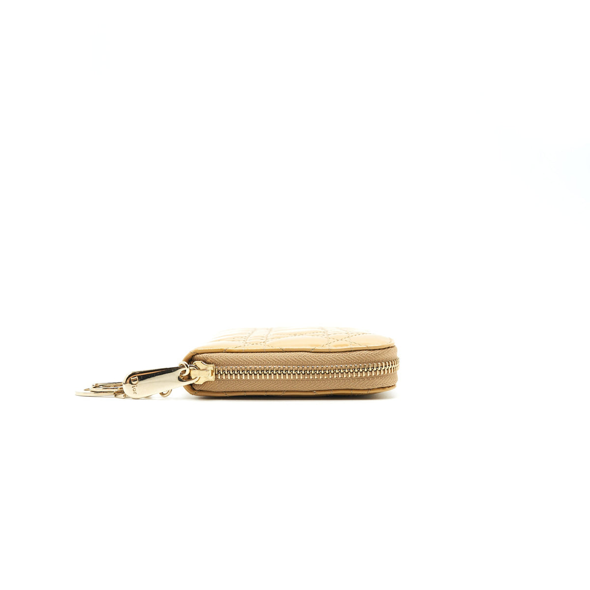 christian-dior-lady-dior-voyager-zip-wallet-beige-lghw