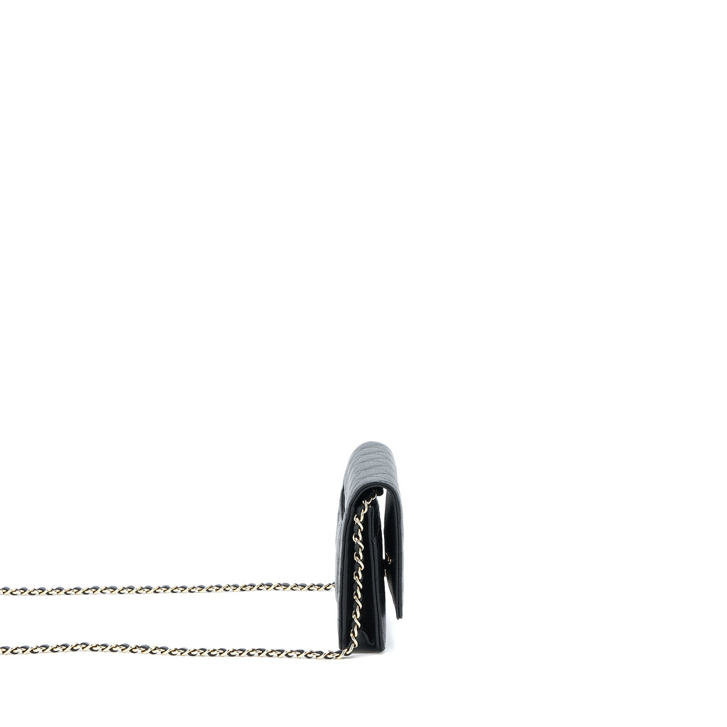 chanel-23c-giant-cc-logo-wallet-on-chain-caviar-black-lghw-microchip