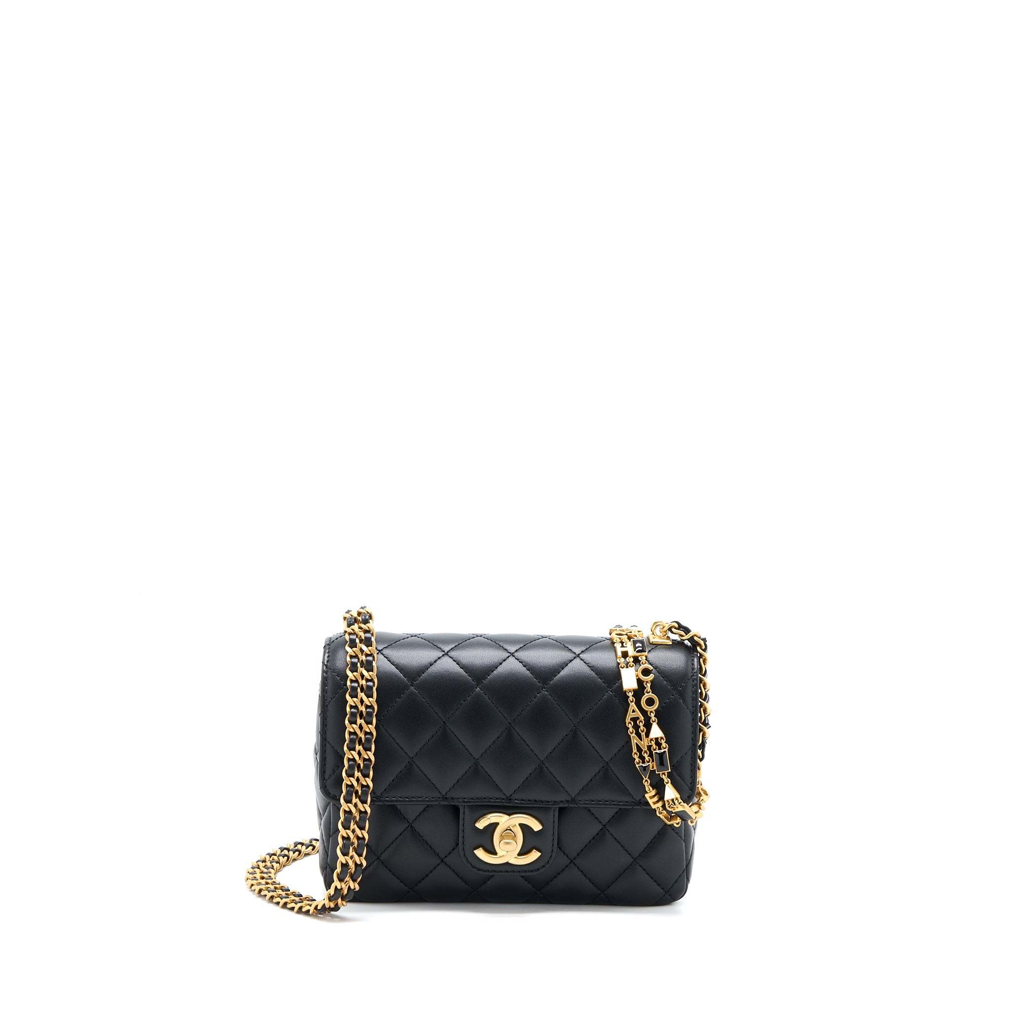 chanel-seasonal-flap-bag-with-detail-chain-lambskin-black-ghw-microchip