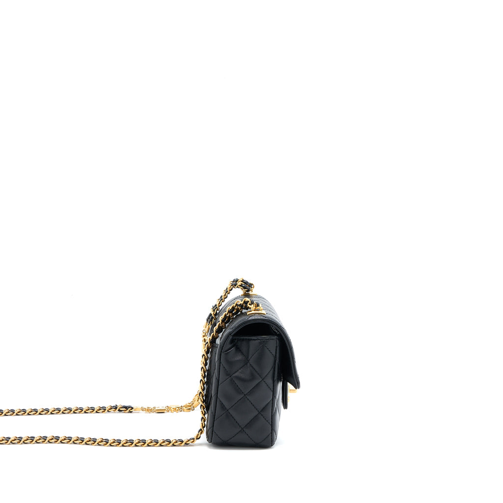 chanel-seasonal-flap-bag-with-detail-chain-lambskin-black-ghw-microchip