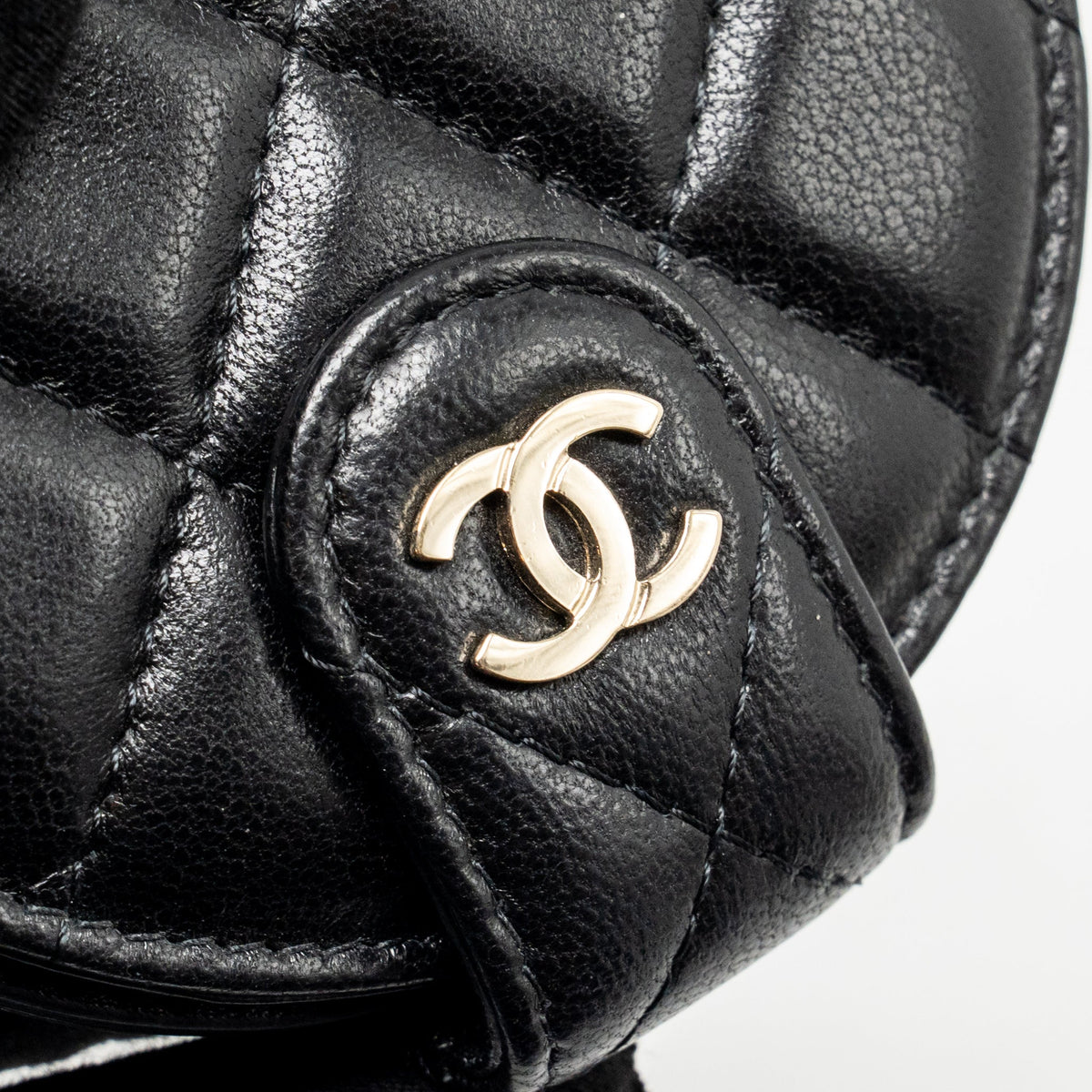 chanle-round-luggage-tag-lambskin-black-lghw