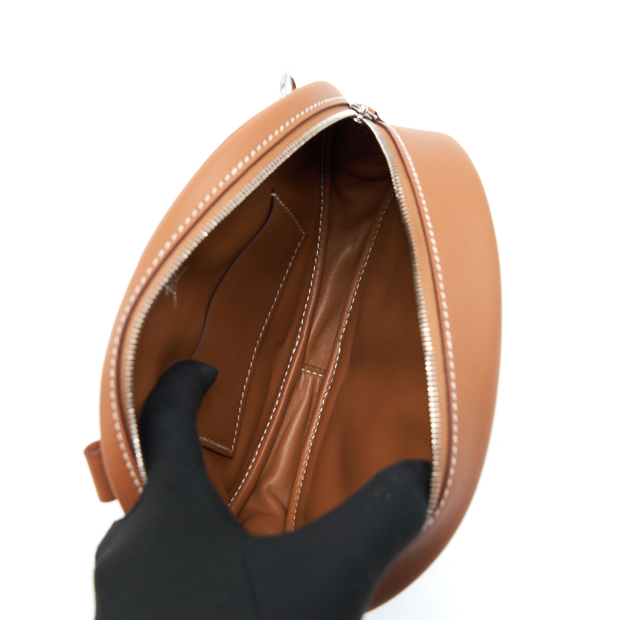 hermes-in-the-loop-belt-bag-swift-gold-shw-stamp-z