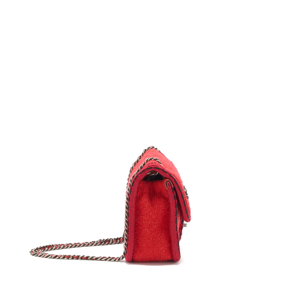 chanel-flap-bag-wool-fabric-red-ruthenium-shw