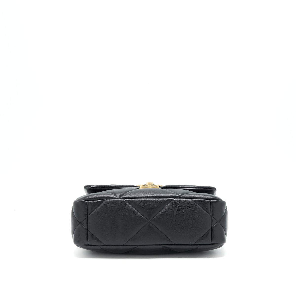 chanel-19-flap-bag-small-lambskin-black-ghw