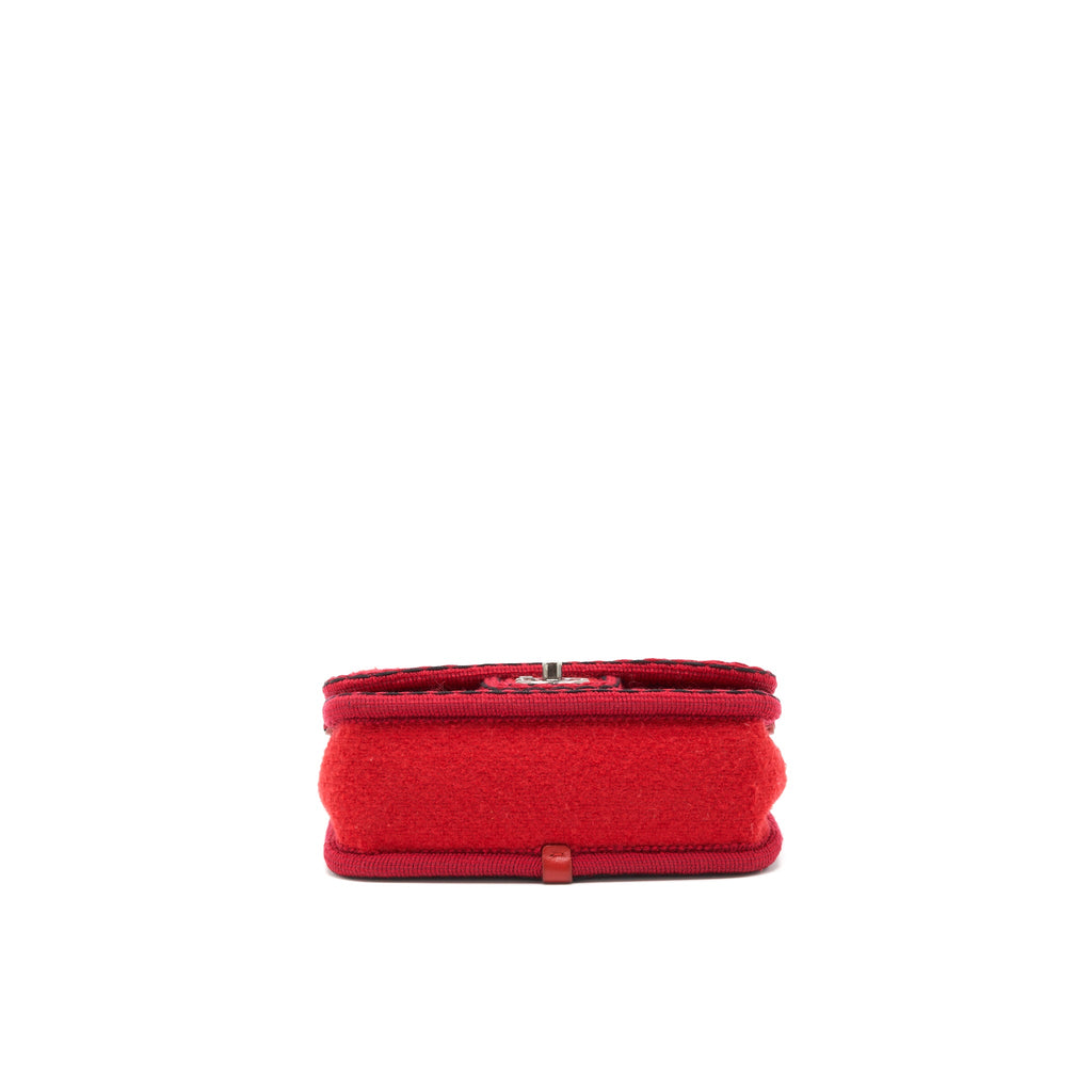 chanel-flap-bag-wool-fabric-red-ruthenium-shw