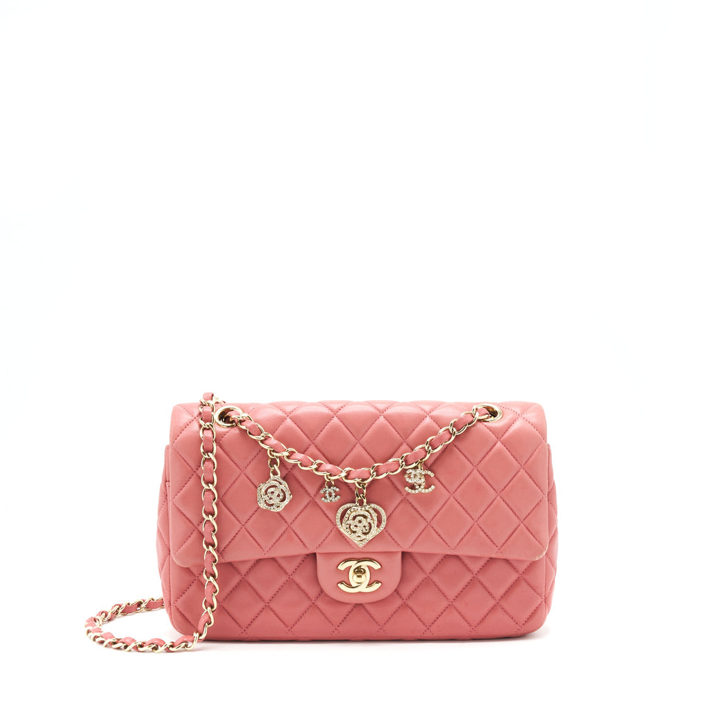 chanel-limited-charm-flap-bag-lambskin-pink-lghw