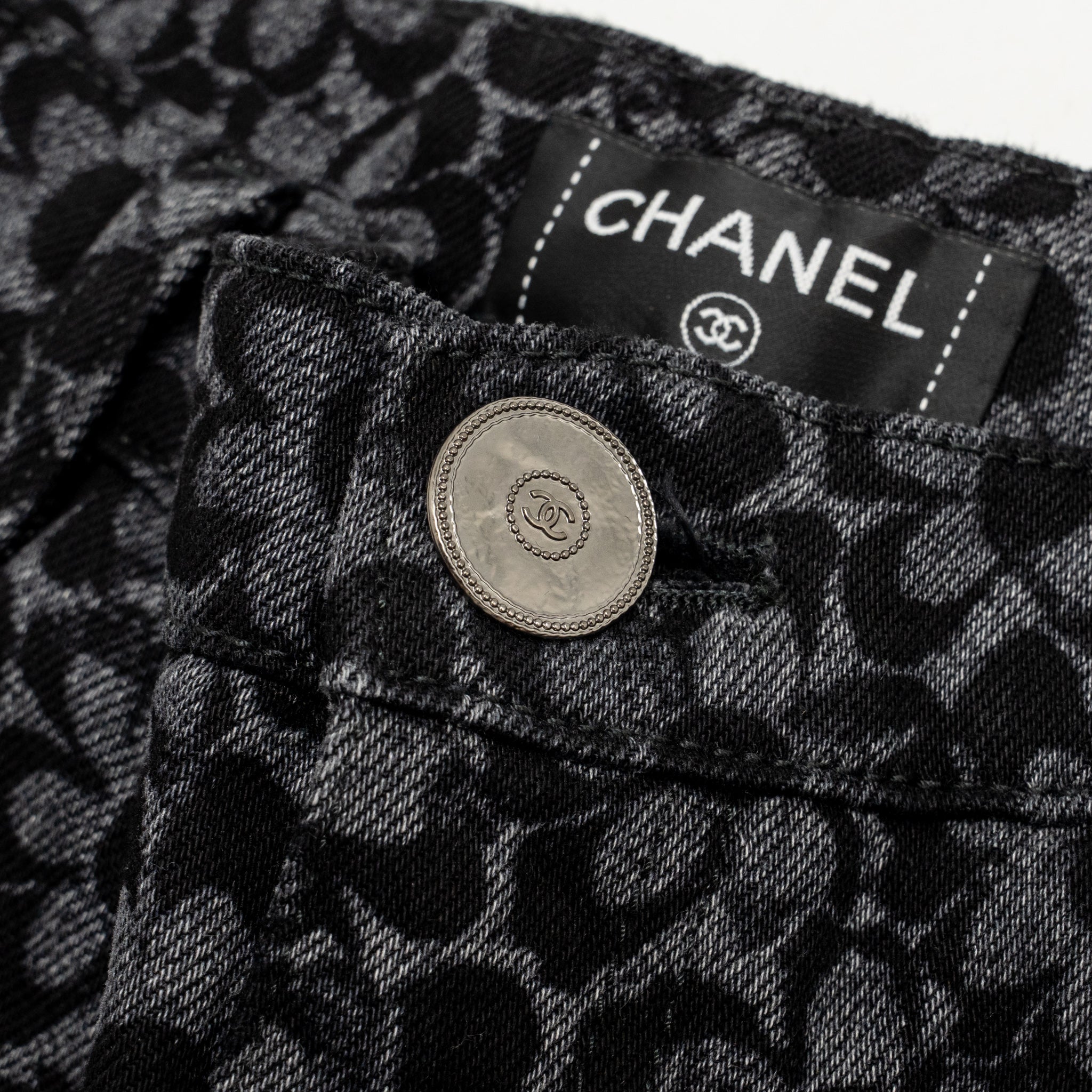 chanel-size-38-cc-camellia-floral-denim-jeans-cotton-black-dark-grey-shw