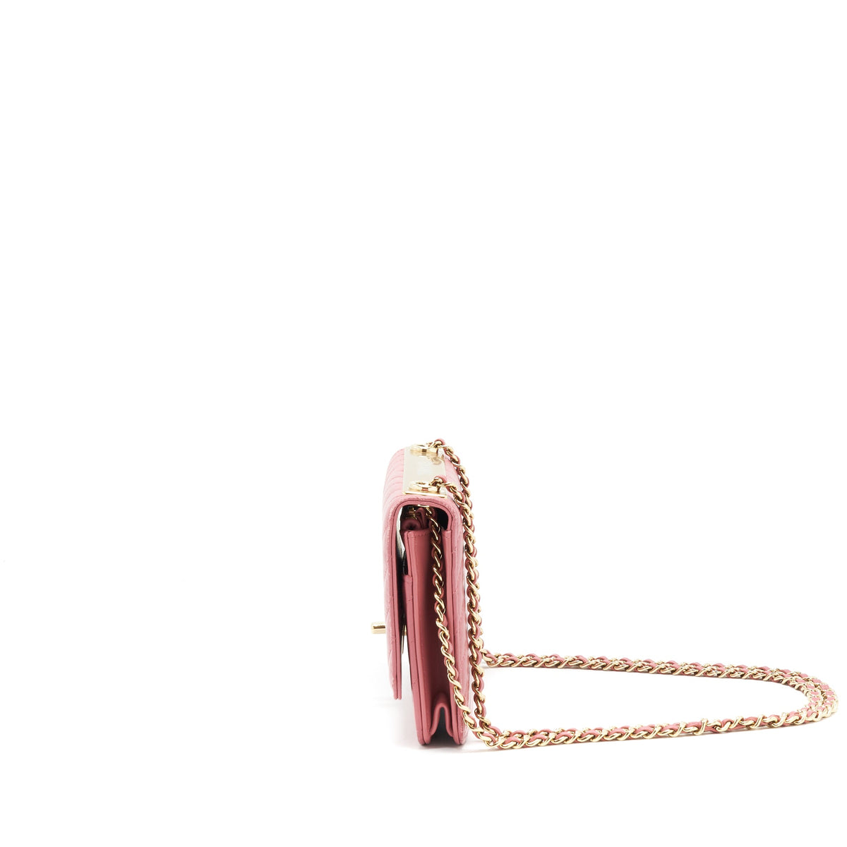chanel-chevron-trendy-cc-wallet-on-chain-lambskin-pink-lghw