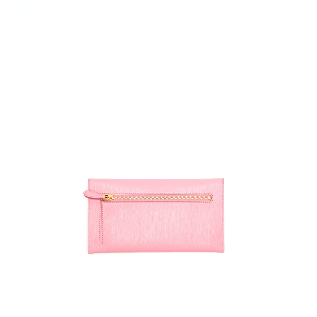 prada-saffiano-wallet-in-pink-ghw