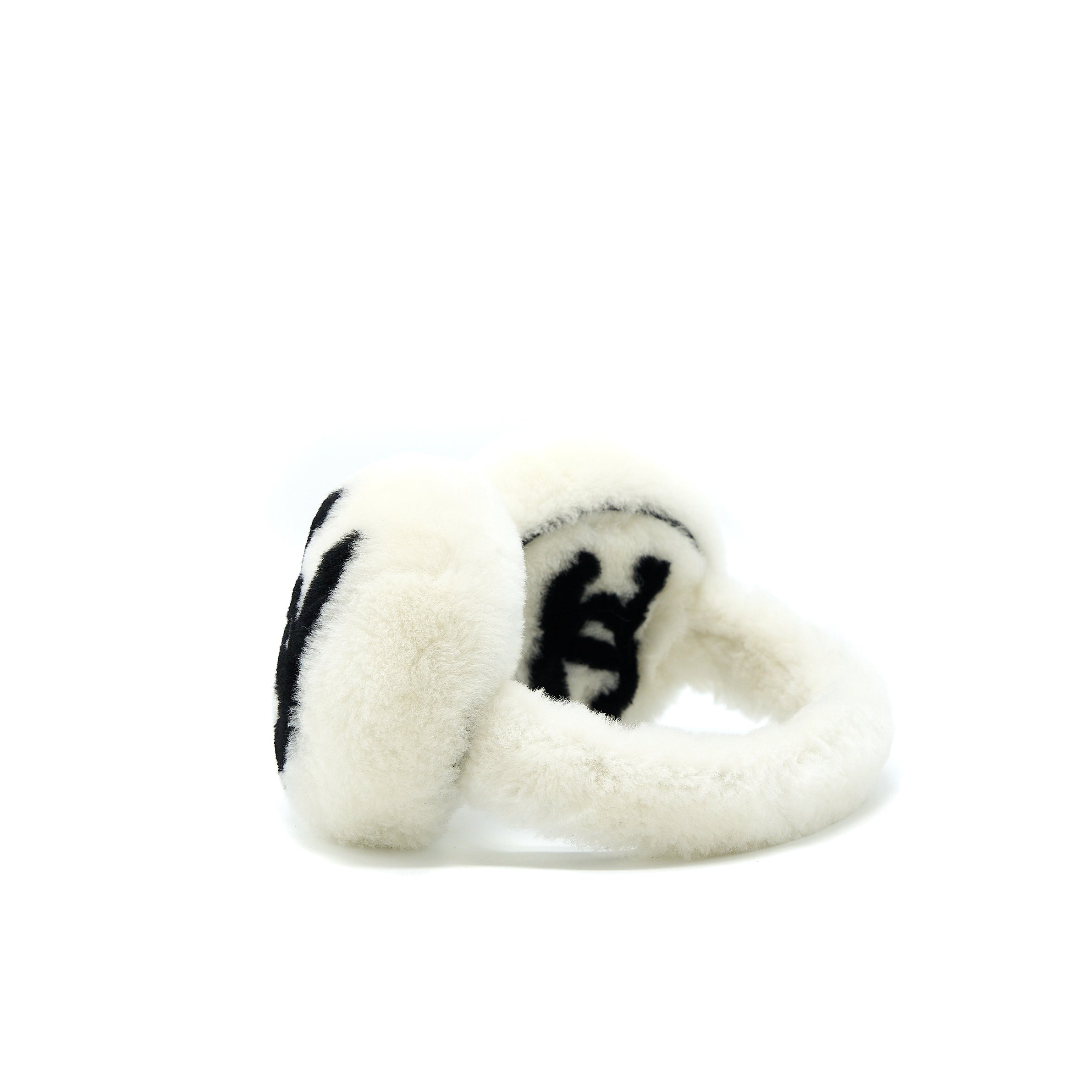 copy-of-chanel-22p-shearling-cc-logo-earmuffs-white-black