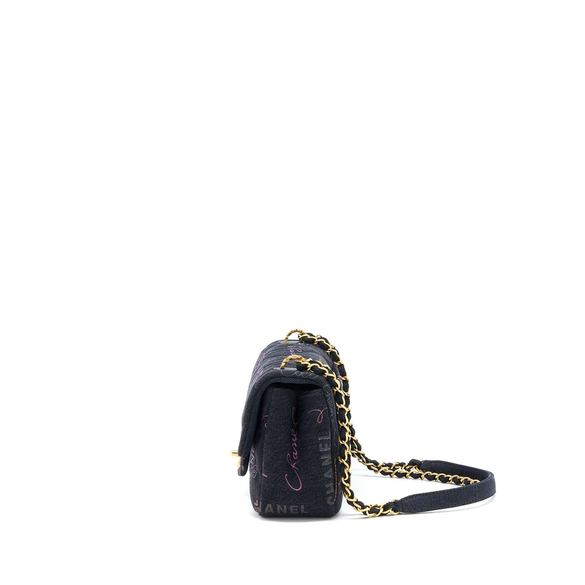chanel-22p-black-denim-flap-bag-brushed-ghwmicrochip