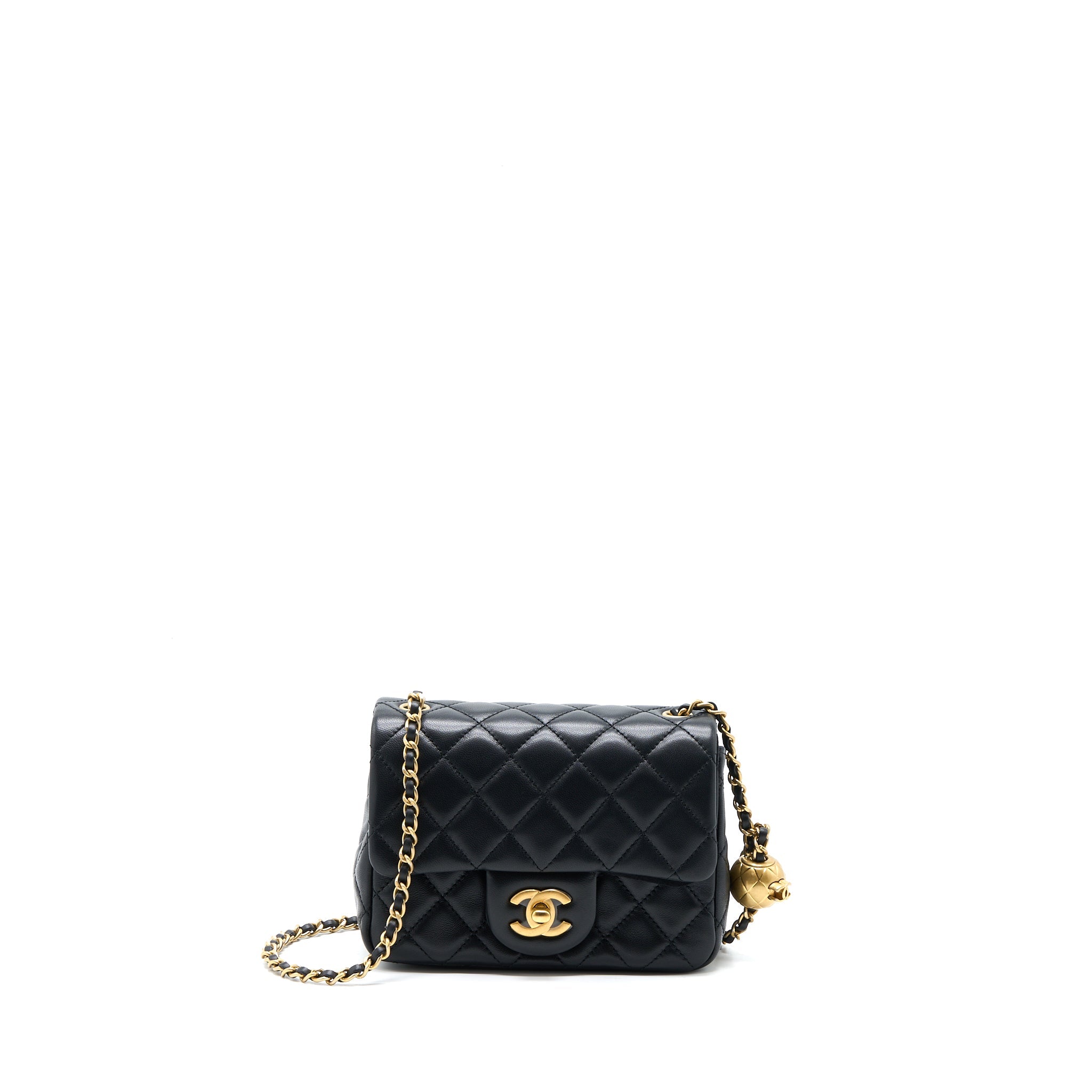 chanel-pearl-crush-mini-square-flap-bag-lambskin-black-ghw-microchip-1