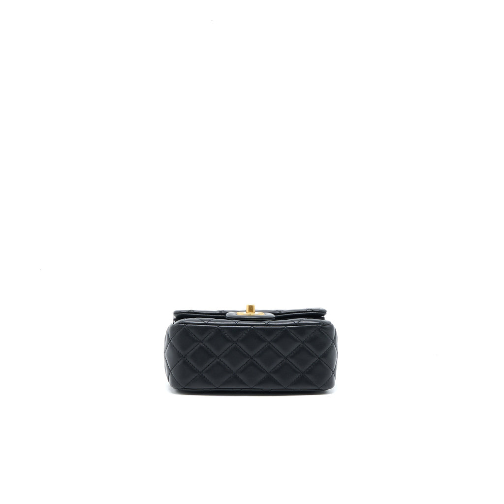 chanel-pearl-crush-mini-square-flap-bag-lambskin-black-ghw-microchip-1