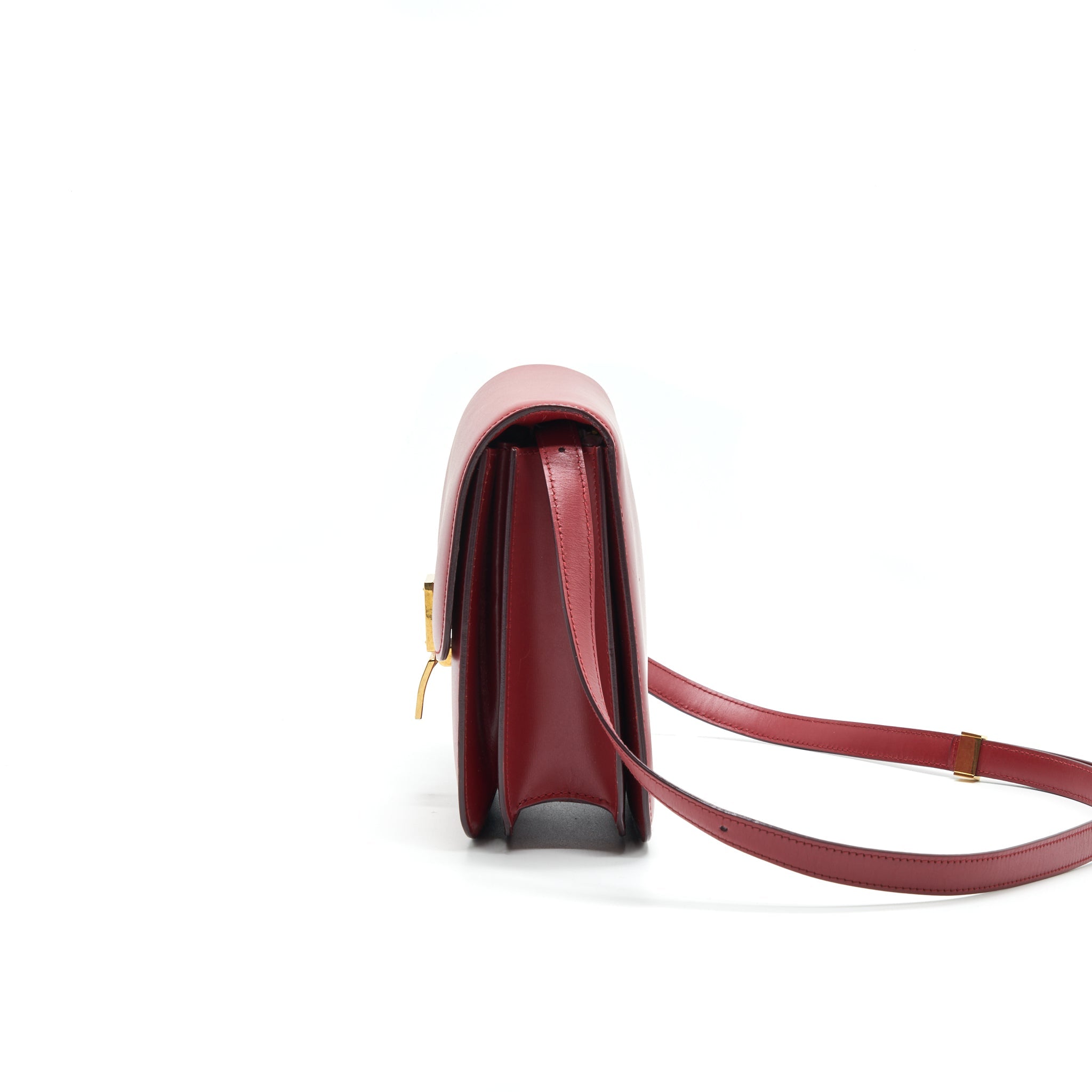 celine-medium-classic-bag-red-with-ghw