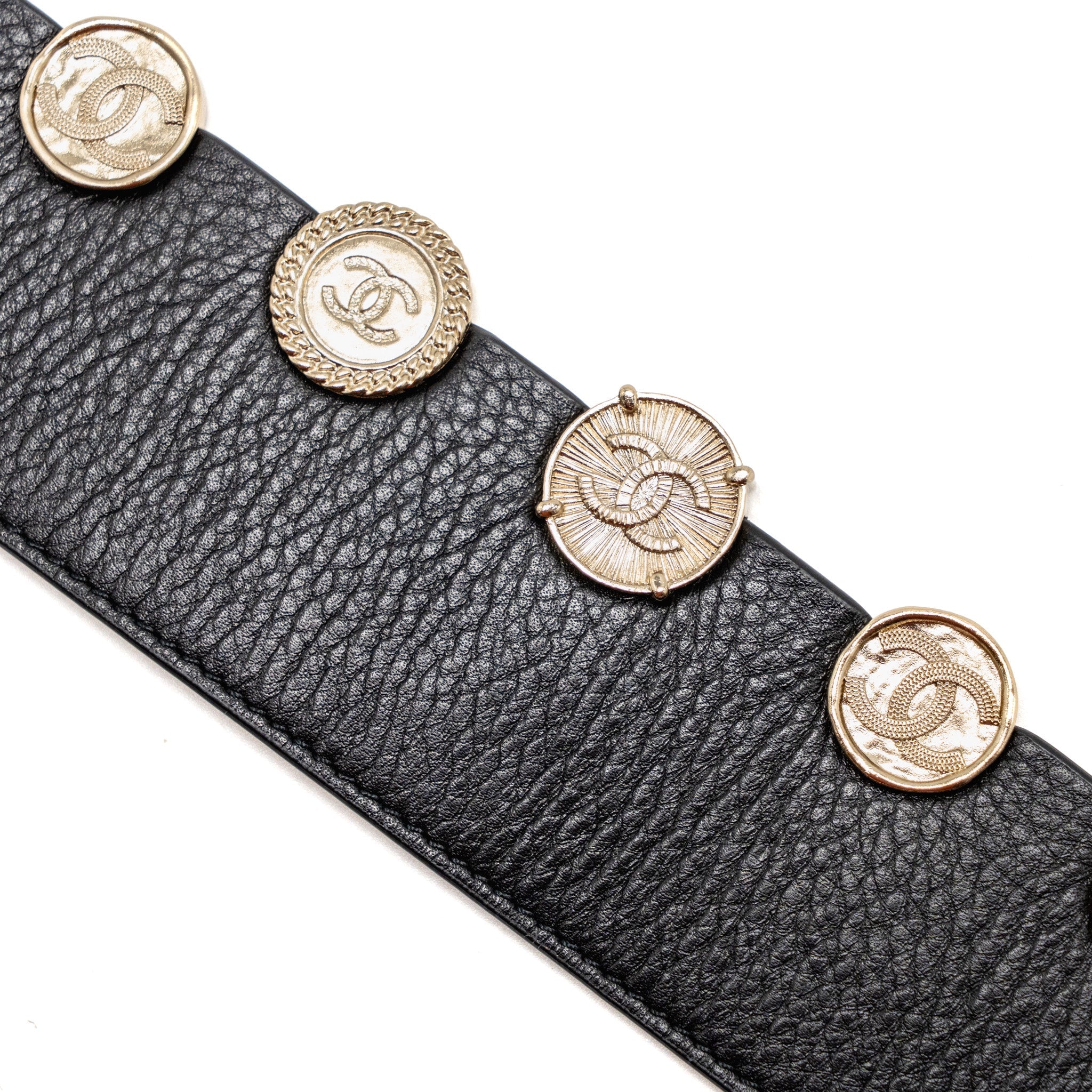 chanel-22p-round-metal-cc-logo-belt-lambskin-black-ghw