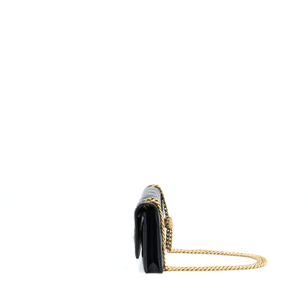 chanel-22k-gold-pillar-wallet-on-chain-lambskin-black-brushed-ghwmicrochip