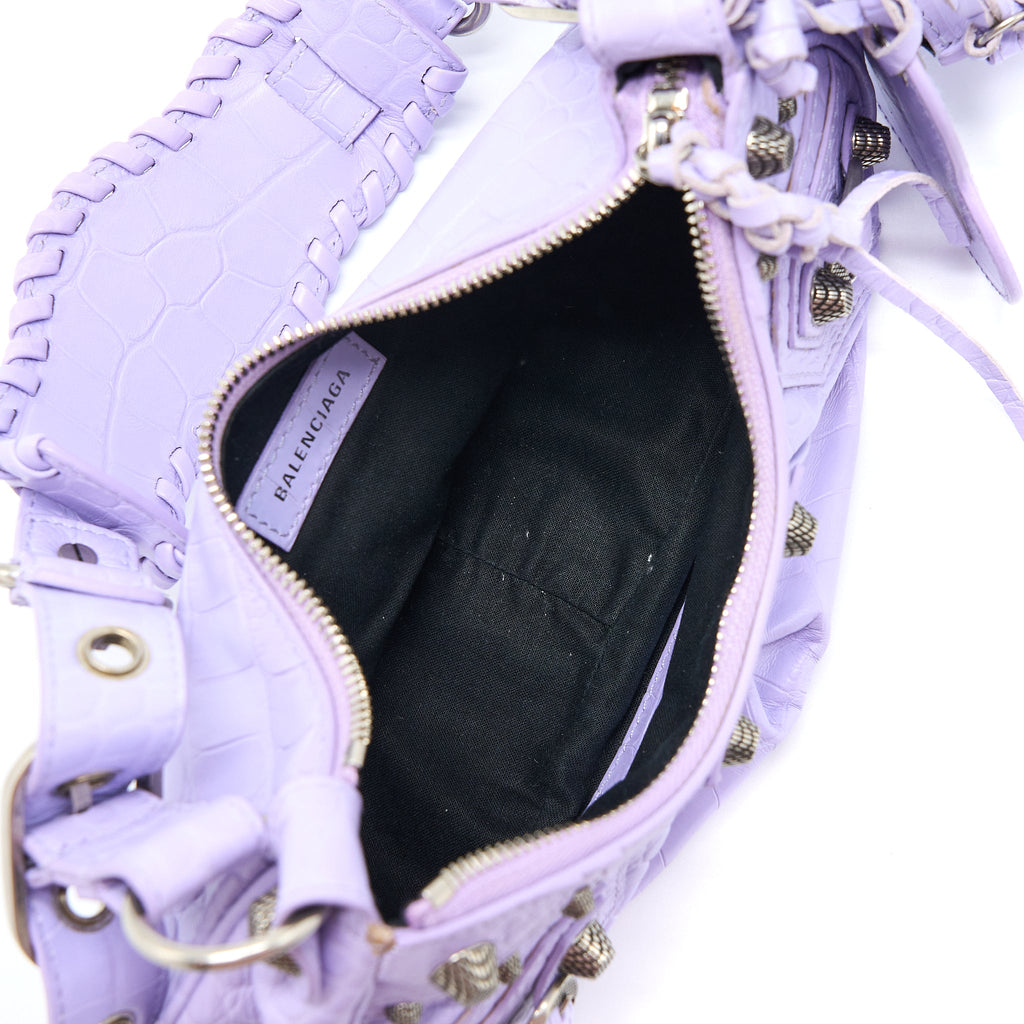 balenciaga-le-cagole-xs-shoulder-bag-croc-embossed-calfskin-light-purple-shw