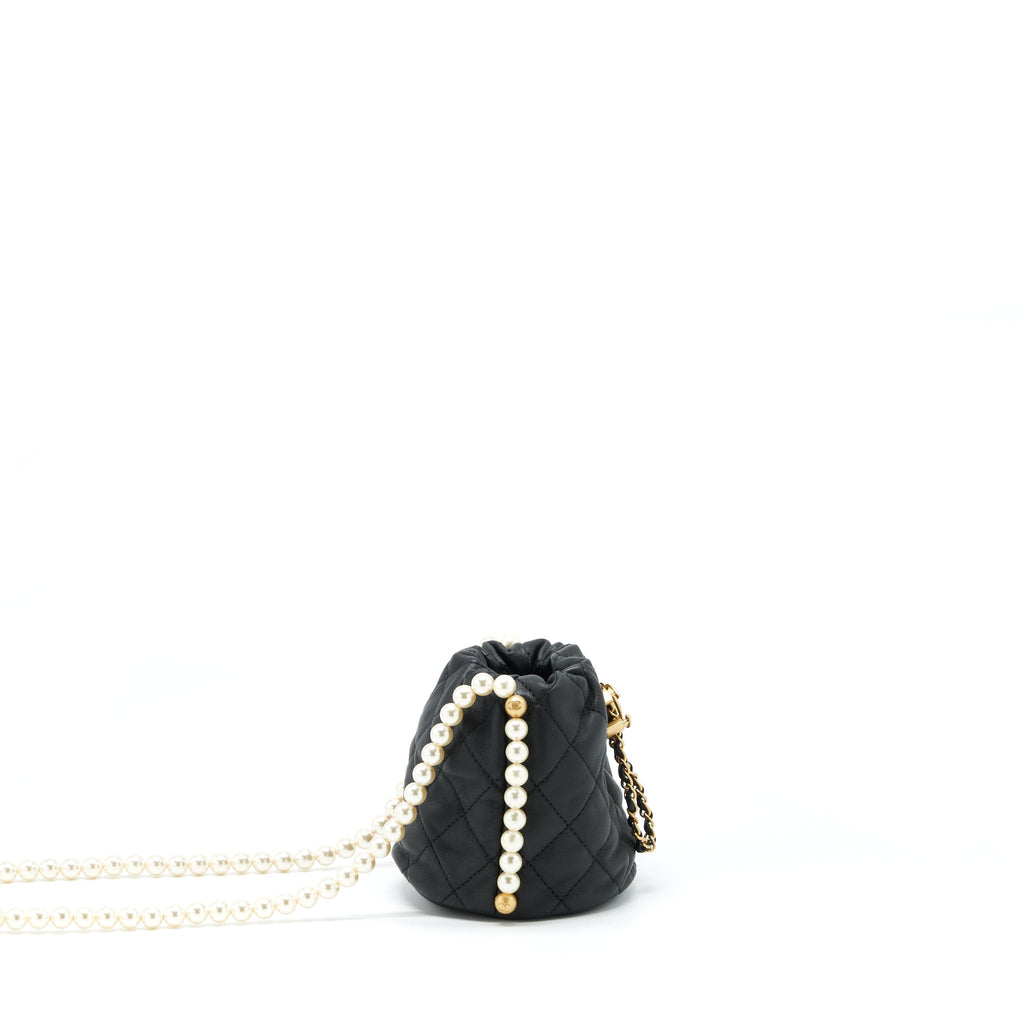 chanel-mini-bucket-bag-with-pearl-chain-lambskin-black-ghw