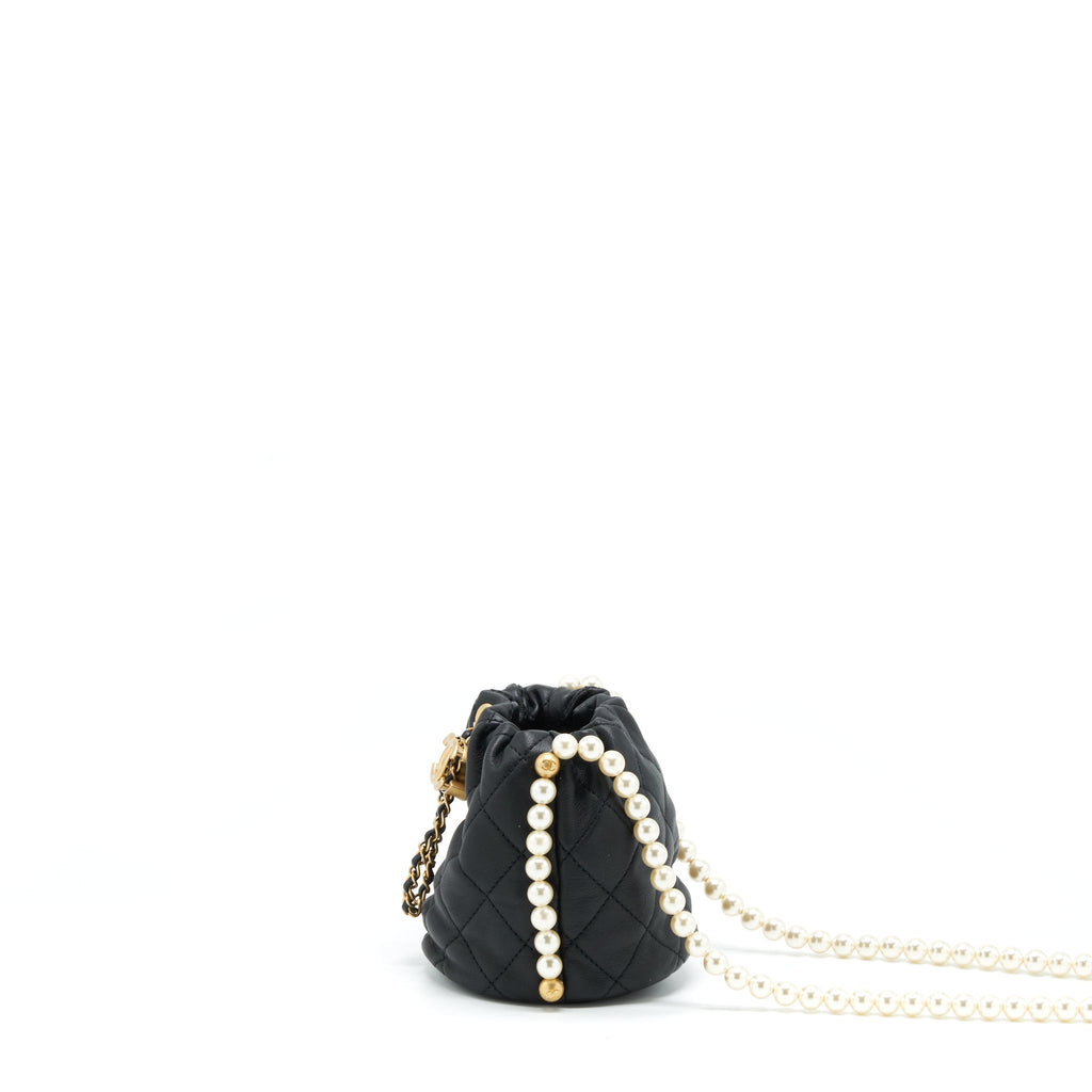 chanel-mini-bucket-bag-with-pearl-chain-lambskin-black-ghw